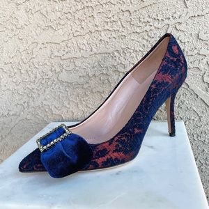 J. CREW NWOT Navy Maroon Velvet Damask Rhinestone Buckle & Bow Elsie Pumps Heels